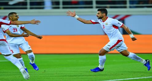  بالفيديو.. الأردن أول المتأهلين لدور الـ 16 في كأس آسيا بثنائية أمام سوريا